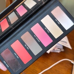 Hindash Beautopsy Gradient Palette